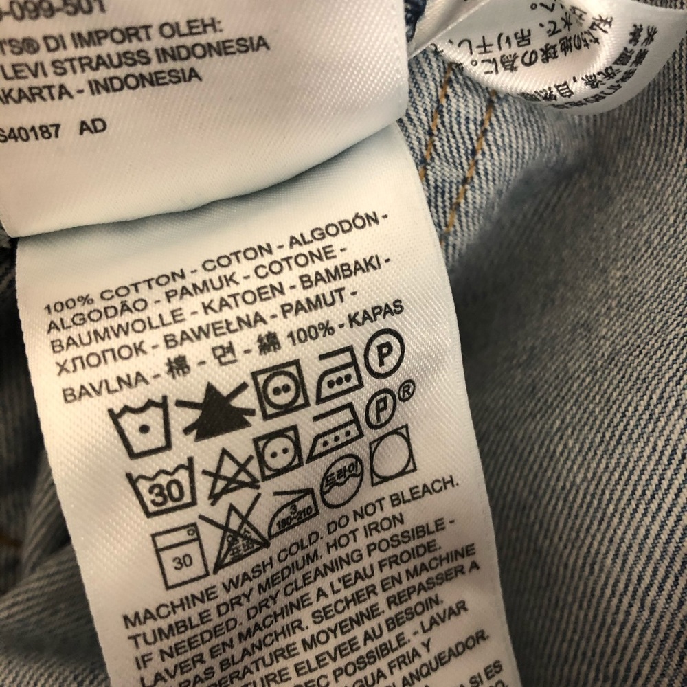 Levi’s Wide Leg Denim Jumpsuit - Picture 10 of 12